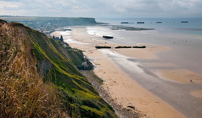 Découvrez les plages du débarquement en Normandie : des vacances en famille inoubliables au cœur de l’histoire